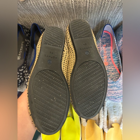 Hold houndstooth Rothy’s - Picture 2 of 2